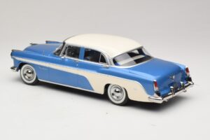 DeSoto Fireflite Sedan Син Металик & Кремав KK-Scale 1:18 KKDC181544 Метал — снимка 5 от 6