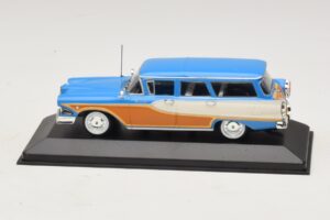 Edsel Bermuda Комби Caribbean Turquoise Minichamps 1:43 400082014 Метал