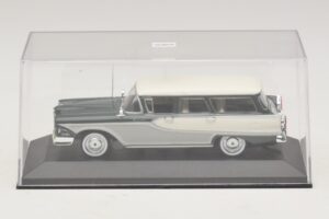Edsel Bermuda Комби Тъмнозелен Бял Minichamps 1:43 400082013 Метал — снимка 4 от 5