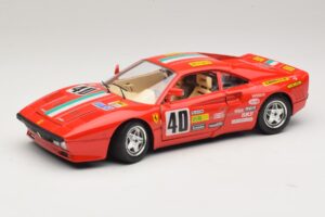 Ferrari 288 GTO #40 Червен Bburago 1:18 3027-P4 Метал