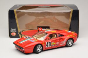 Ferrari 288 GTO #40 Червен Bburago 1:18 3027-P4 Метал — снимка 8 от 8