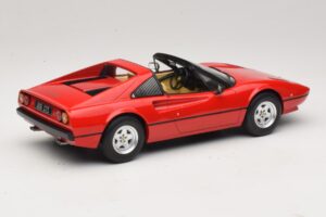 Ferrari 308 GTS Червен MCG 1:18 MCG18171 Метал — снимка 2 от 6
