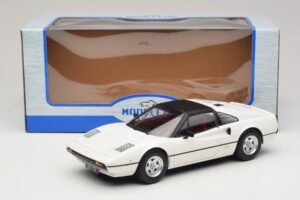 Ferrari 308 GTS Бял MCG 1:18 MCG18664 Метал — снимка 6 от 6