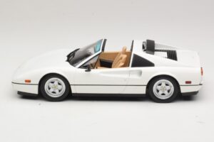 Ferrari 328 GTS US Version Бял KK-Scale 1:18 KKDC181703 Метал — снимка 4 от 7