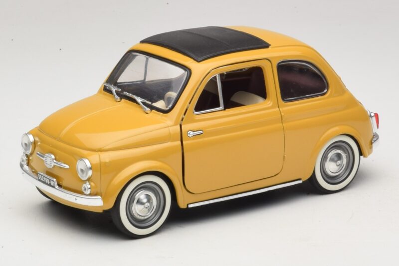 Fiat 500 Жълт Solido 1:18 8042 Метал