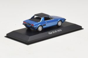 Fiat X1/9 Син Maxichamps 1:43 940121661 Метал — снимка 2 от 5