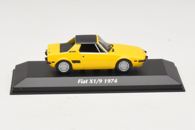 Fiat X1/9 Жълт Maxichamps 1:43 Fiat X1/9 Жълт Maxichamps 1:43 940121660 Метал
