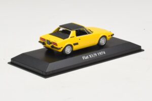 Fiat X1/9 Жълт Maxichamps 1:43 940121660 Метал — снимка 2 от 5