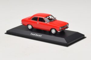 Ford Escort Mk1 Червен Maxichamps 1:43 940081001 Метал — снимка 3 от 5