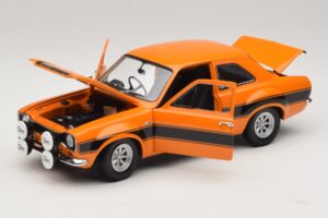 Ford Escort Mk1 RS1600 AVO Оранжев С Черни Райета Minichamps 1:18 100688104 Метал — снимка 2 от 8