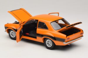 Ford Escort Mk1 RS1600 AVO Оранжев С Черни Райета Minichamps 1:18 100688104 Метал — снимка 5 от 8