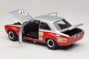 Ford Escort Mk1 TC #17 Stewart / C. Craft RAC Tourist Trophy Silverstone 1970 Minichamps 1:18 100708117 Метал — снимка 5 от 8