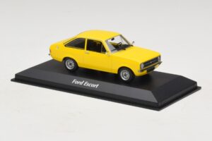 Ford Escort Mk2 Жълт Maxichamps 1:43 940084100 Метал — снимка 3 от 5