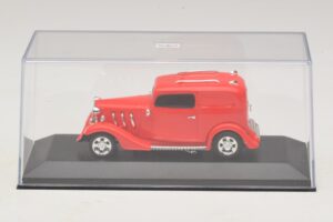 Ford Hot Rod Червен Minichamps 1:43 400142264 Метал — снимка 4 от 5