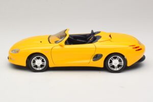 Ford Mustang Mach III Кабрио Жълт Maisto 1:18 32815 Метал — снимка 4 от 8