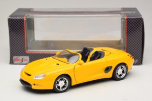 Ford Mustang Mach III Кабрио Жълт Maisto 1:18 32815 Метал — снимка 8 от 8