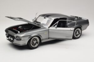 Ford Mustang Shelby GT500 Eleanor Сив Металик & Черен KK-Scale 1:12 KKDC120171 Метал — снимка 2 от 8