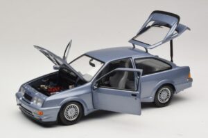 Ford Sierra RS Cosworth Син Minichamps 1:18 150084072 Метал — снимка 2 от 8