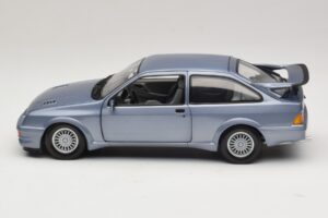 Ford Sierra RS Cosworth Син Minichamps 1:18 150084072 Метал — снимка 4 от 8