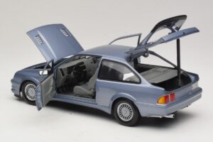 Ford Sierra RS Cosworth Син Minichamps 1:18 150084072 Метал — снимка 5 от 8