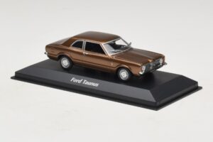 Ford Taunus TC Кафяв Металик Maxichamps 1:43 940081300 Метал — снимка 3 от 5