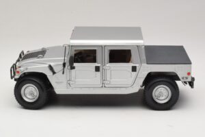 Hummer H1 Хардтоп Сребърен Maisto 1:18 36857 Метал — снимка 4 от 8