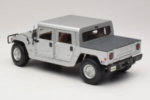 Hummer H1 Хардтоп Сребърен Maisto 1:18 36857 Метал — снимка 7 от 8