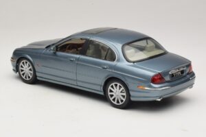 Jaguar S-Type X200 Син Maisto 1:18 31865 Метал — снимка 7 от 8