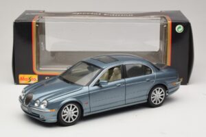 Jaguar S-Type X200 Син Maisto 1:18 31865 Метал — снимка 8 от 8