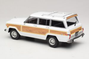Jeep Grand Wagoneer Бял KK-Scale 1:18 KKDC181111 Метал — снимка 5 от 6