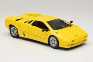 Lamborghini Diablo Жълт Maisto 1:18 32803 Метал — снимка 6 от 8