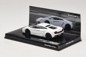 Lamborghini Gallardo LP560-4 Academy Бял Minichamps 1:43 436103801 Метал — снимка 3 от 5