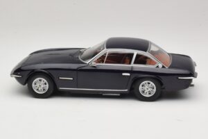 Lamborghini Islero S Тъмносиньо KK-Scale 1:18 KKDC181586 Метал — снимка 3 от 6