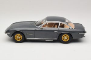 Lamborghini Islero S Сив KK-Scale 1:18 KKDC181585 Метал — снимка 3 от 6