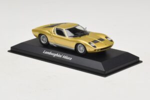 Lamborghini Miura P400 Златист Maxichamps 1:43 940103002 Метал — снимка 3 от 5