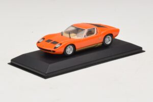 Lamborghini Miura P400 Оранжев Minichamps 1:43 430103002 Метал — снимка 2 от 5
