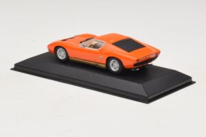 Lamborghini Miura P400 Оранжев Minichamps 1:43 430103002 Метал — снимка 3 от 5