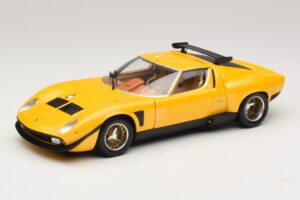 Lamborghini Miura SVR Жълт & Черен Kyosho 1:18 08319GY Метал