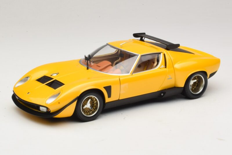 Lamborghini Miura SVR Жълт & Черен Kyosho 1:18 08319GY Метал