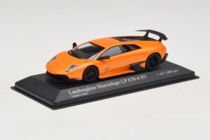 Lamborghini Murcielago LP670-4 SV Оранжев Металик Minichamps 1:43 400103942 Метал — снимка 2 от 5