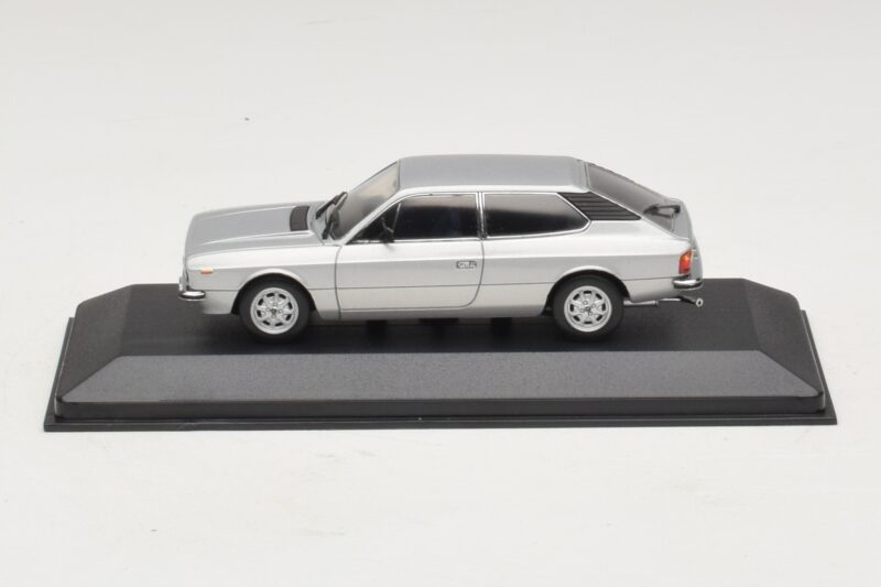 Lancia Beta HPE Сребърен Minichamps 1:43 400125711 Метал
