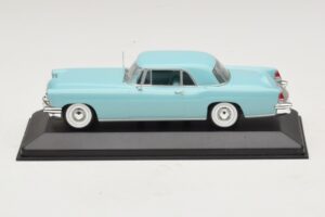 Lincoln Continental Mark II Тюркоазен Minichamps 1:43 Lincoln Continental Mark II Тюркоазен Minichamps 1:43 400082305 Метал
