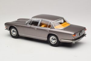 Maserati Quattroporte I Сив Металик KK-Scale 1:18 KKDC181511 Метал — снимка 5 от 6