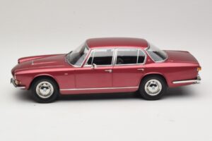 Maserati Quattroporte I Червен Металик KK-Scale 1:18 KKDC181512 Метал — снимка 3 от 6