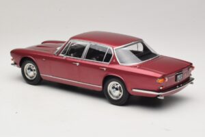 Maserati Quattroporte I Червен Металик KK-Scale 1:18 KKDC181512 Метал — снимка 5 от 6
