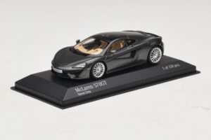 McLaren 570GT Storm Grey Minichamps 1:43 537154520 Метал — снимка 2 от 5