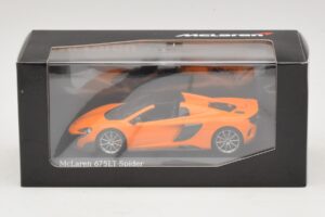 McLaren 675LT Spider Оранжев Minichamps 1:43 537154431 Метал — снимка 5 от 5