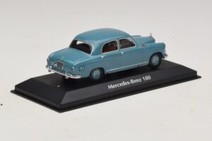 Mercedes 180 W120 Син Maxichamps 1:43 940033102 Метал — снимка 2 от 5