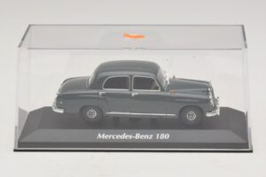 Mercedes 180 W120 Сив Maxichamps 1:43 940033100 Метал — снимка 4 от 5