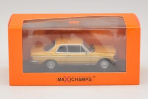 Mercedes 230 CE C123 Златист Металик Maxichamps 1:43 940032220 Метал — снимка 5 от 5